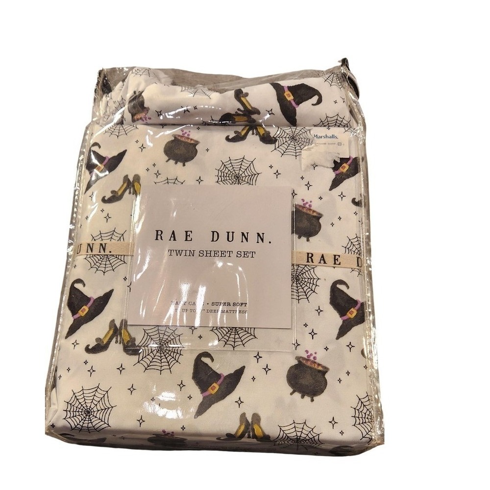 Rae Dunn Twin Sheet Set Witch Hats Spiderwebs White New‎ 17in Deep Soft Bedding